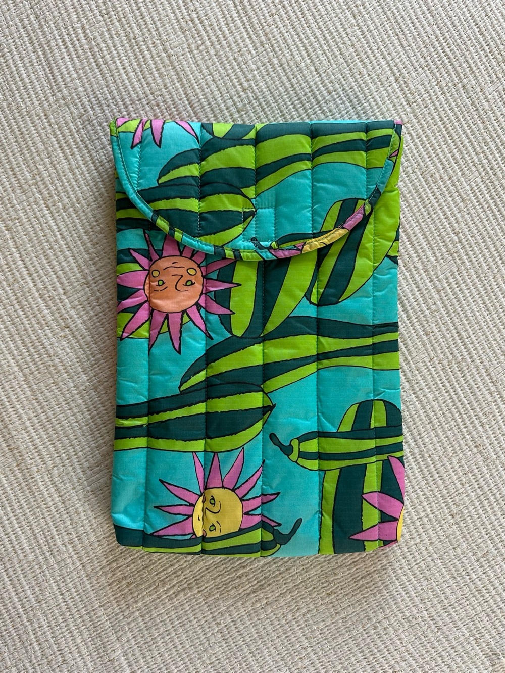 BAGGU | Quilted Laptop Sleeve in Zucchini Print (retired)